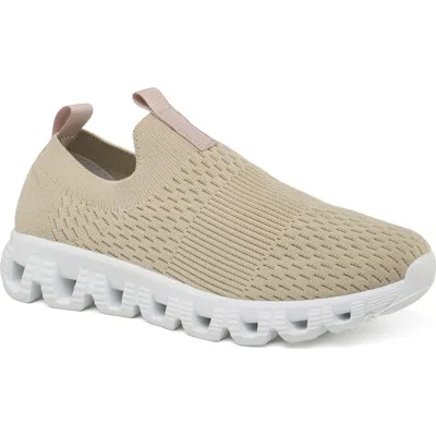 Jslides Footwear Creed Sneaker In Beige