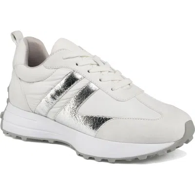 Jslides Janey Sneaker In White/silver
