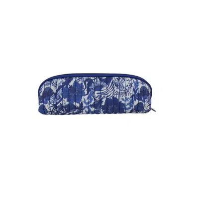 Juan Avellaneda X Seeiou Small Quilted Cotton Toiletry Bag – Floral Print In Blue