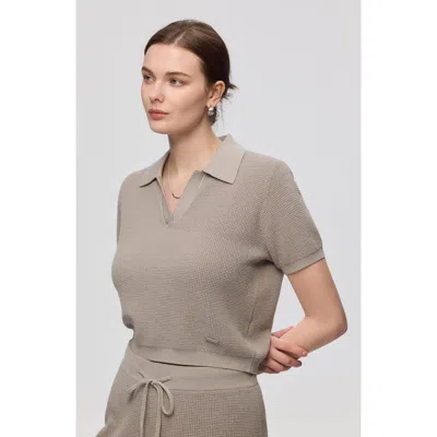 Juana Noa Open Knit Top In Light Gray