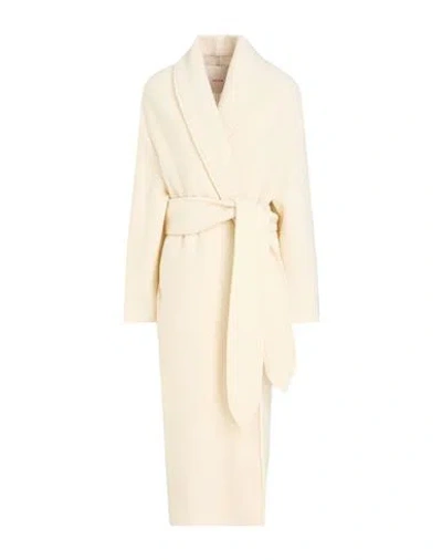 Jucca Woman Coat Cream Size 4 Virgin Wool In Neutral