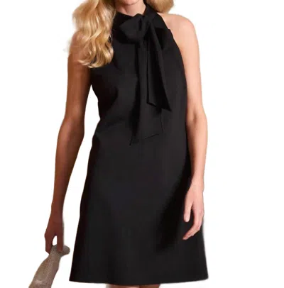 Jude Connally Maureen Ponte In Black