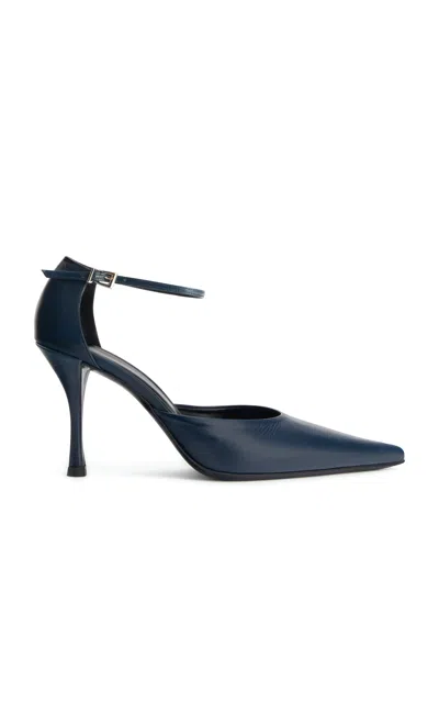 Jude Court Leather Pumps In Blue