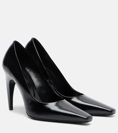 Jude Fame Leather Pumps In Black