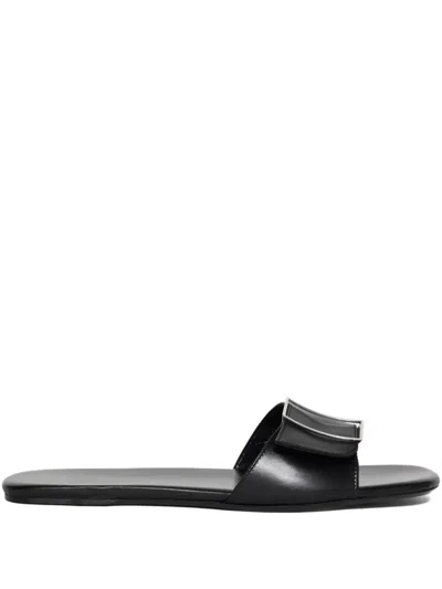 Jude Floor Flat Sandals In Black