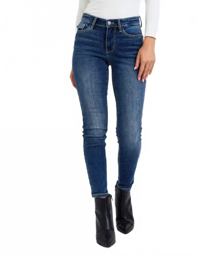 Judy Blue Barb Thermal Lined Jeans In Dark Wash