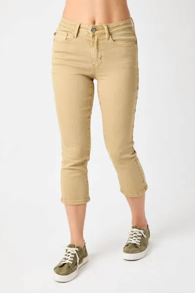 Judy Blue Capri Denim Pants In Khaki In Green