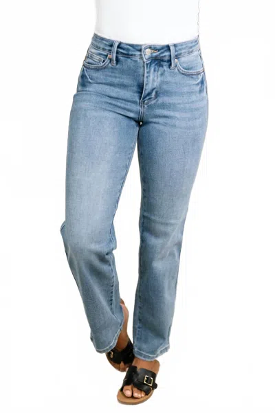 Judy Blue Corrine Mid Rise Control Top Vintage Straight Jeans In Vintage Wash In Blue