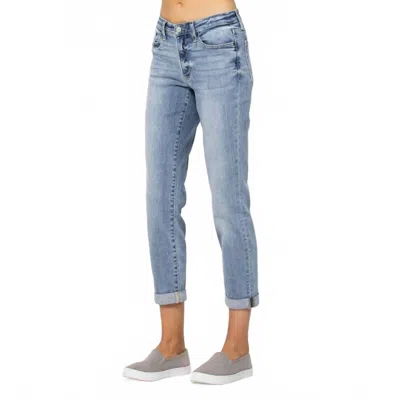 Judy Blue Curvy Capri Mid Rise Jean In Light Blue