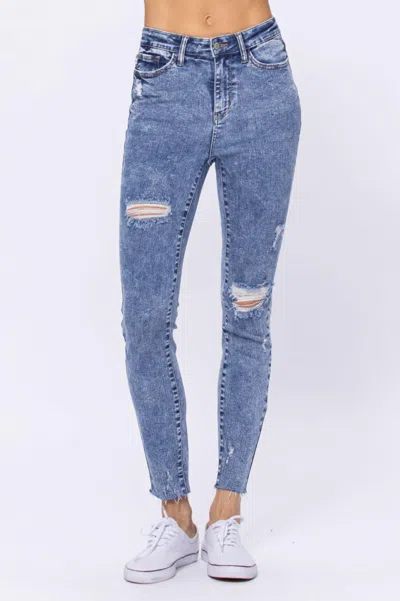 Judy Blue Destroyed Skinnies In Acid Wash In Blue
