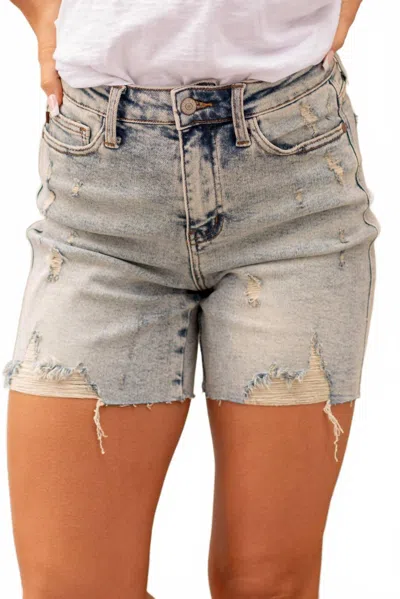 Judy Blue Distressed Boyfriend Shorts In Light Blue Wash