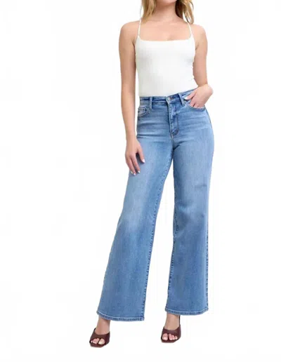 Judy Blue Full Size Wide Leg Jeans With Pockets In Medium In Blue