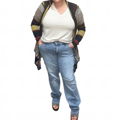 Judy Blue Hidden Cell Pocket Dad Jean In Light Wash In Blue