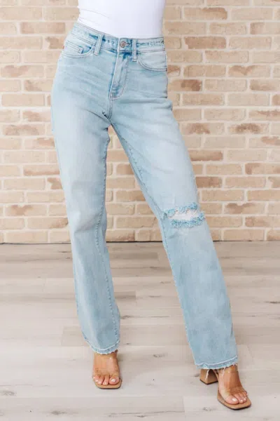 Judy Blue High Rise 90's Straight Jean In Light Wash In Blue