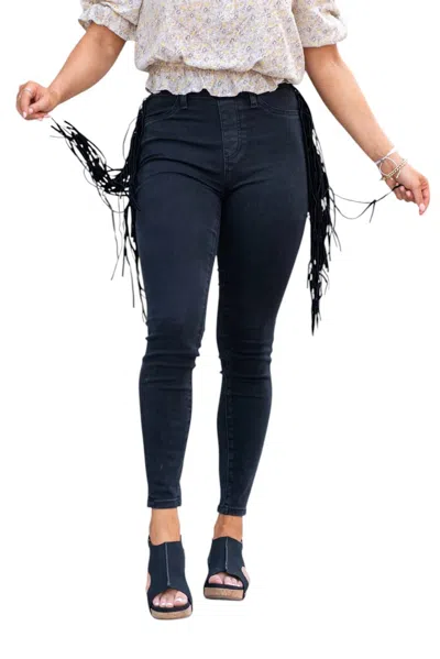 Judy Blue High Rise Pull On Skinny Jegging In Black Fringe In Multi
