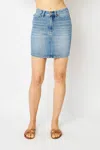 Judy Blue High Rise Tummy Control Denim Mini Skirt In Light Wash In Blue