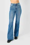 Judy Blue High Waisted Classic Flare In Medium Blue In Blue