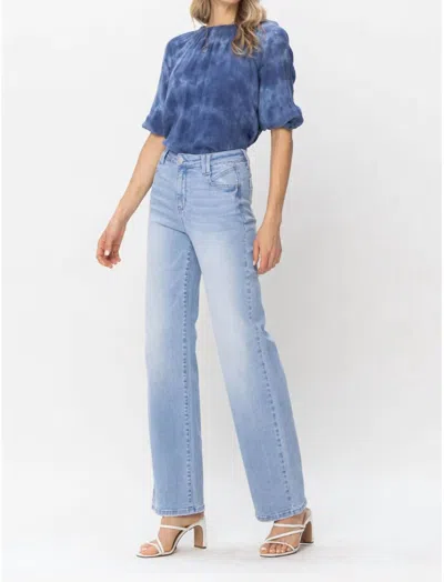 Judy Blue Jeanie Jeans In Light Wash In Blue