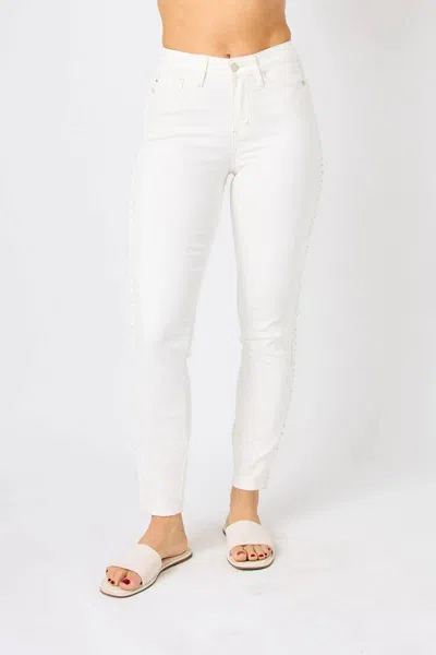 Judy Blue Mid Rise Braided Detail Jeans In White