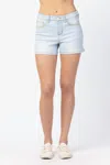 Judy Blue Rainbow Thread Mid Rise Short In Blue
