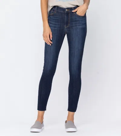 Judy Blue Mid Rise Raw Hem Skinny Jeans In Dark Wash In Blue