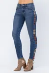 Judy Blue Mid Rise Relaxed Fit Jeans In Blue In Blue