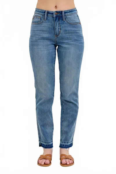 Judy Blue Mid Rise Rigid Magic Release Hem Boyfriend Denim Jean In Medium Blue
