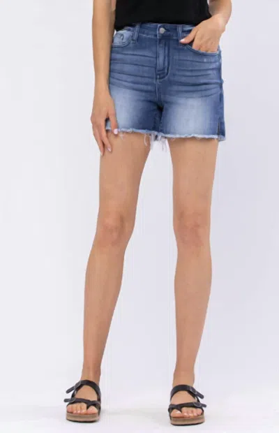 Judy Blue Mid Rise Side Slit Cut Off Shorts In Med Wash In Blue