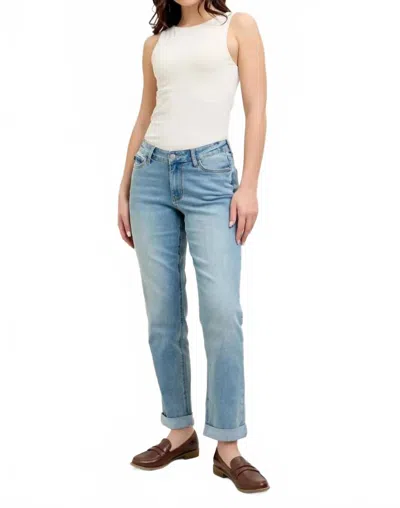 Judy Blue Mid Rise V-front Cuff Boyfriend Cool Denim Jeans In Light Wash In Blue