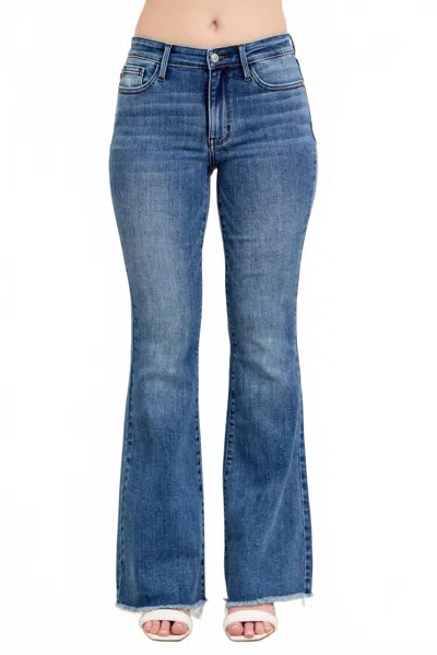 Judy Blue Mid Rise Vintage Wash Flare Jeans With Distressed And Fray Hem In Md In Blue