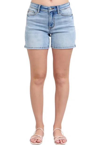 Judy Blue Rylie Mid Rise Vintage Wash Dad Shorts In Light Blue