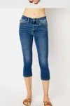 Judy Blue Mid Rise Sid Slit Capri Jeans In Medium Wash In Blue