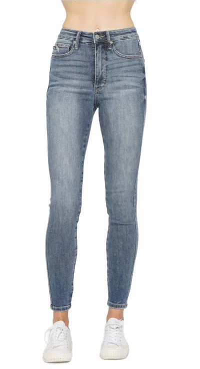 Judy Blue Tummy Control Contrast Wash Skinny Jeans In Medium Wash In Blue