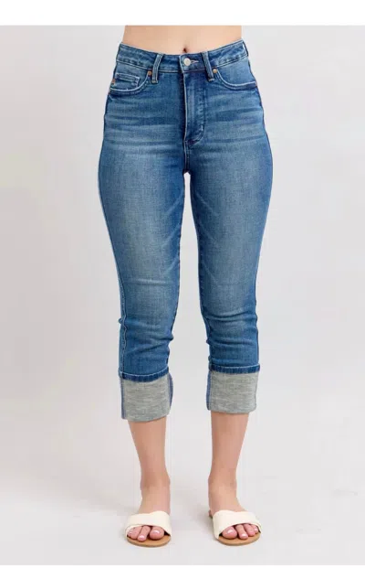 JUDY BLUE TUMMY CONTROL CUFF CAPRI IN BLUE