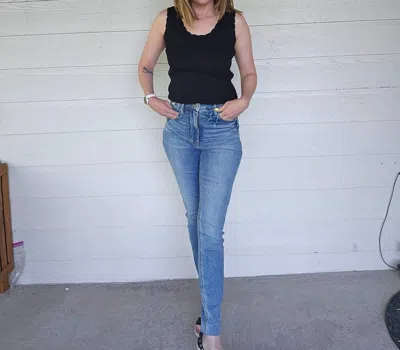 JUDY BLUE TUMMY CONTROL SKINNY JEANS IN BLUE