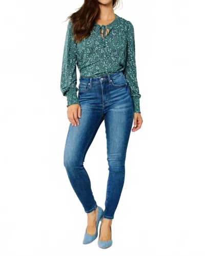 Judy Blue Tummy Control Skinny Jeans In Medium Blue