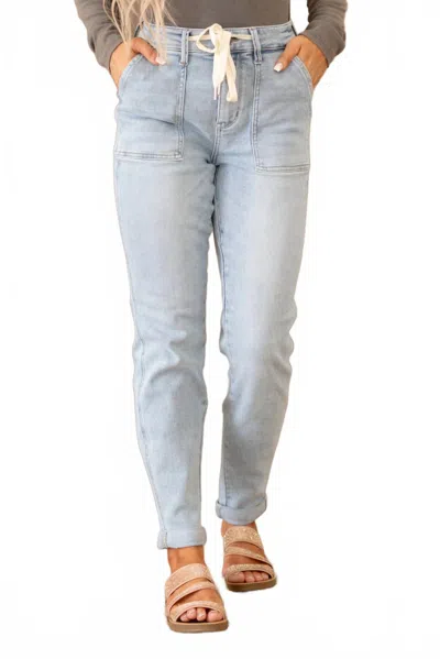 Judy Blue Women's High Rise Denim Joggers In Light Wash In Blue