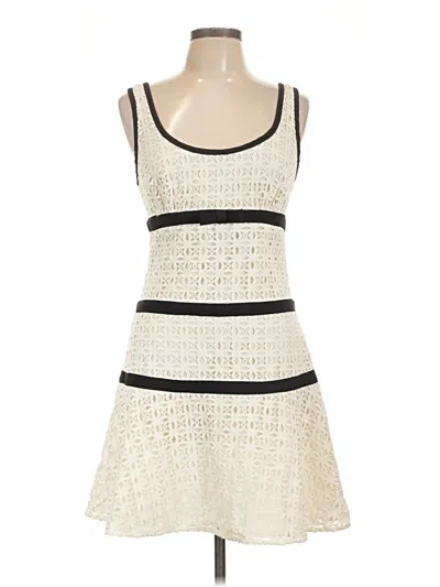 Pre-owned Juicy Couture Casual Dress In Ivory