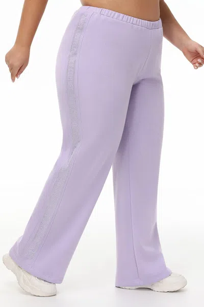 Juicy Couture Plus-size Wide Leg Fleece Pant With Side Bling In Purple