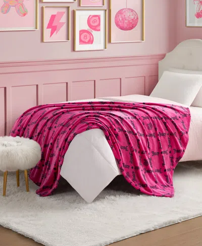 Juicy Couture Plush Throw, 50" X 70" In Pink