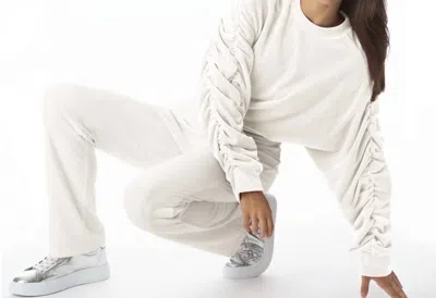 Juicy Couture Shirred Sleeve Crop Top In Cream Soda In Beige