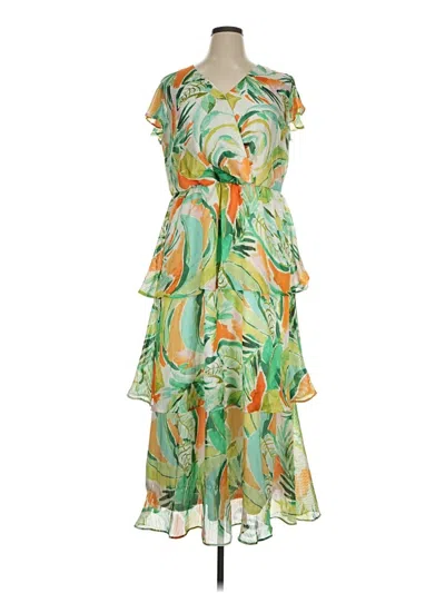 Pre-owned Julia Jordan Cocktail Dress In Green