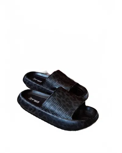 Julia Rose Women's Leopard Slides In Black