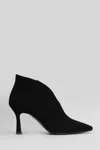 Julie Dee High Heels Ankle Boots In Black Suede In Black