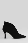 Julie Dee High Heels Ankle Boots In Black Suede In Multi