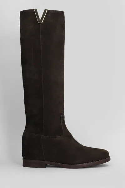 Julie Dee In Dark Brown Suede