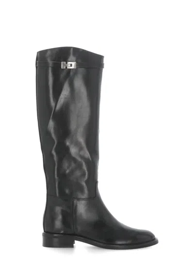 Julie Dee Leather Boots In Black