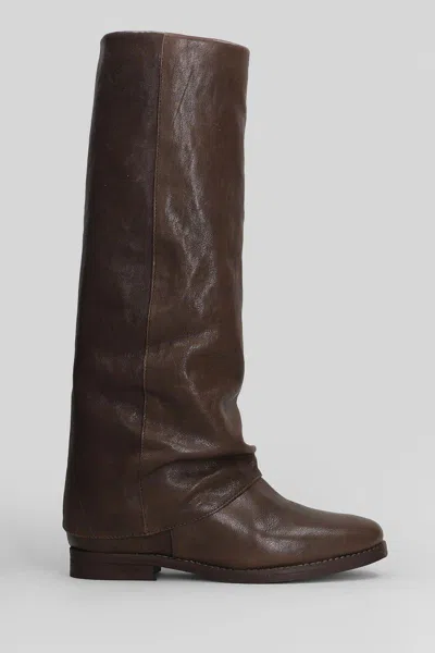 Julie Dee Low Heels Boots In Brown