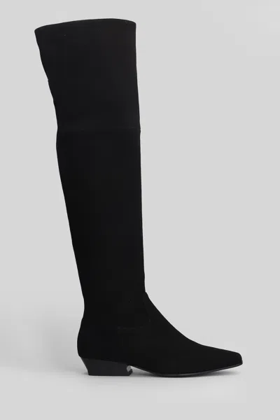 Julie Dee Low Heels Boots In Black Suede