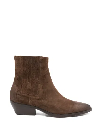 Julie Dee Panelled Ankle Boots In Brown